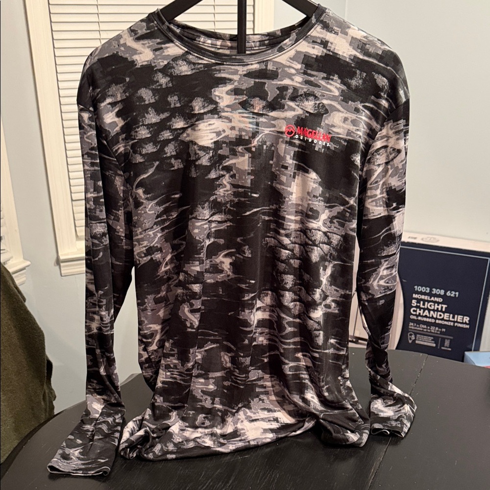 Magellan Outdoors Black and Gray Long Sleeve Fishing Tee